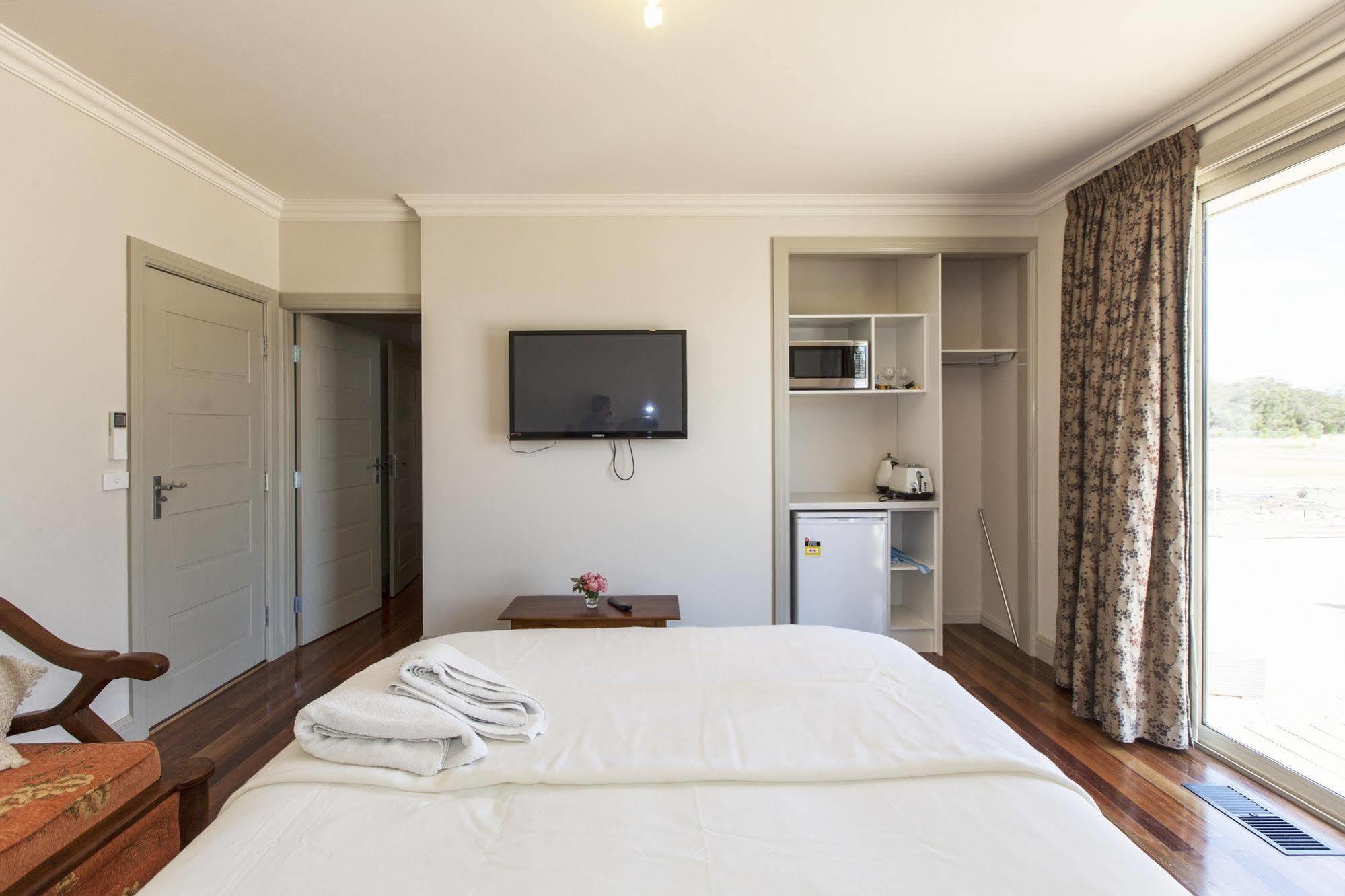 Aurora Cottages Bush Retreat Pomonal Dış mekan fotoğraf